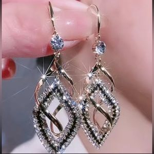 Interlocking Diamond Gold Toned Earrings